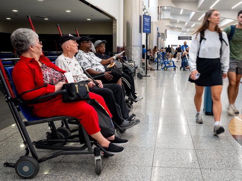 Wheelchair Accessible Airport Transportation Service